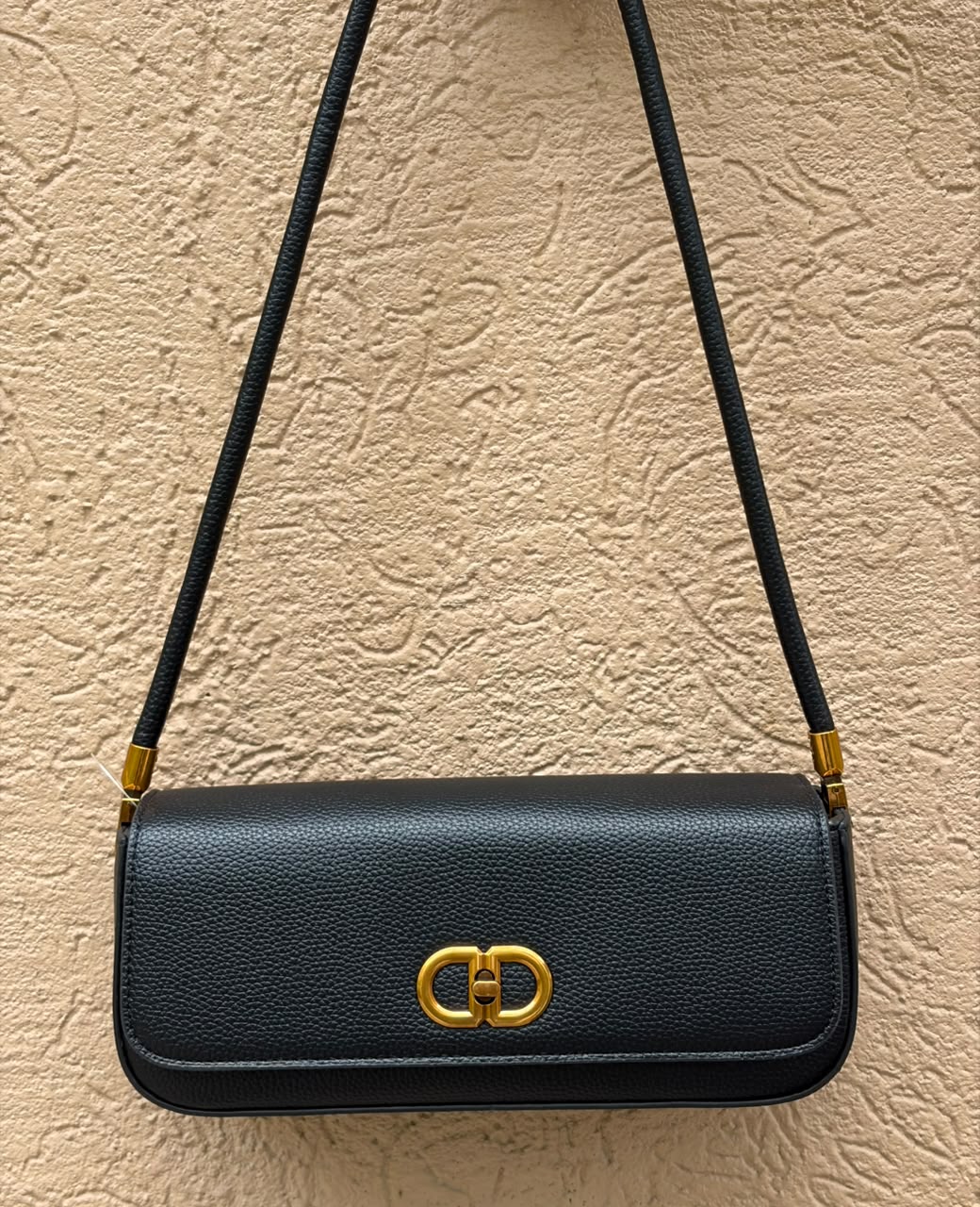 Florida bub Shoulder Bag with Gold-Tone Clasp