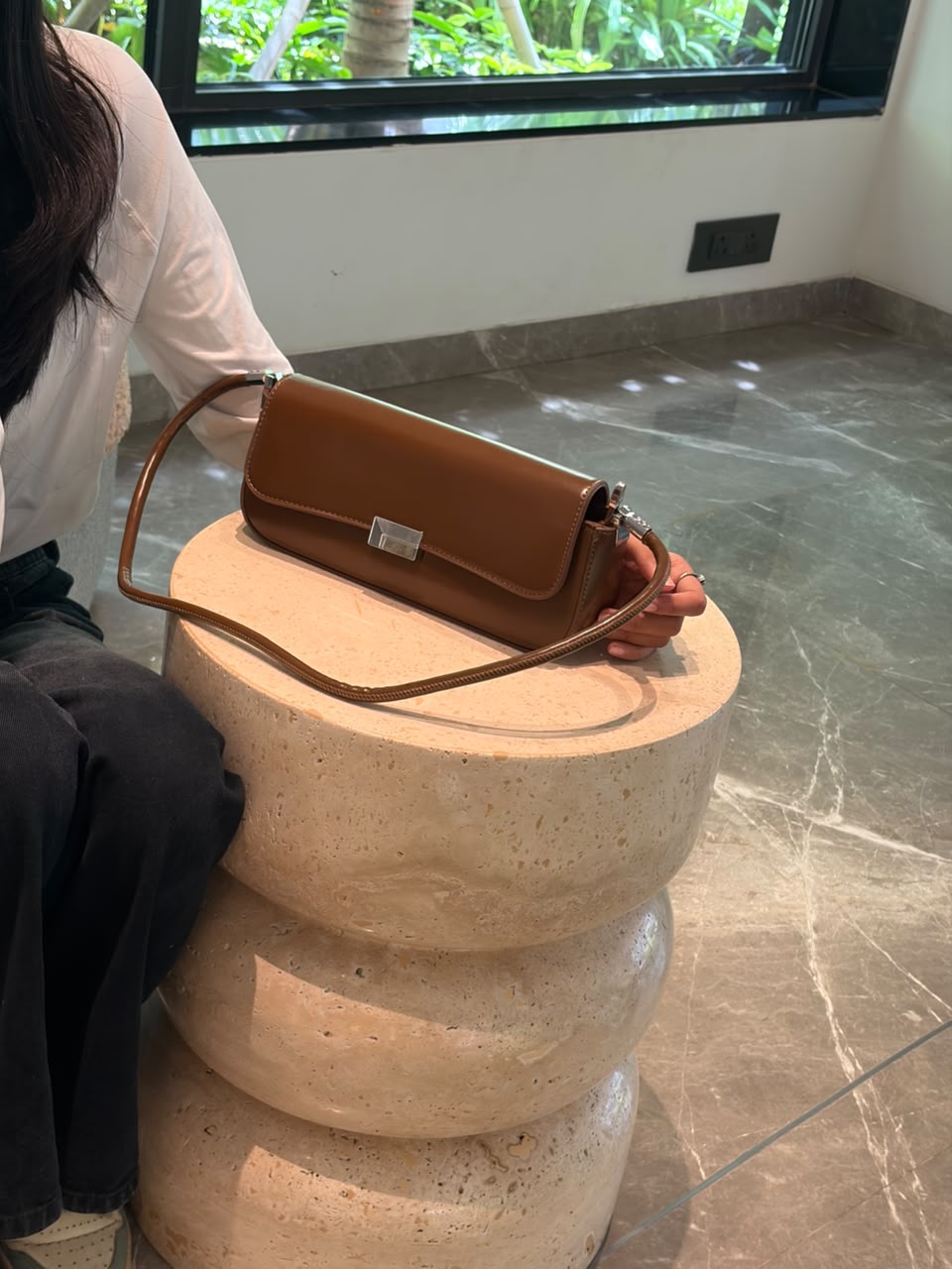 Arrow Solid Shoulder Bag