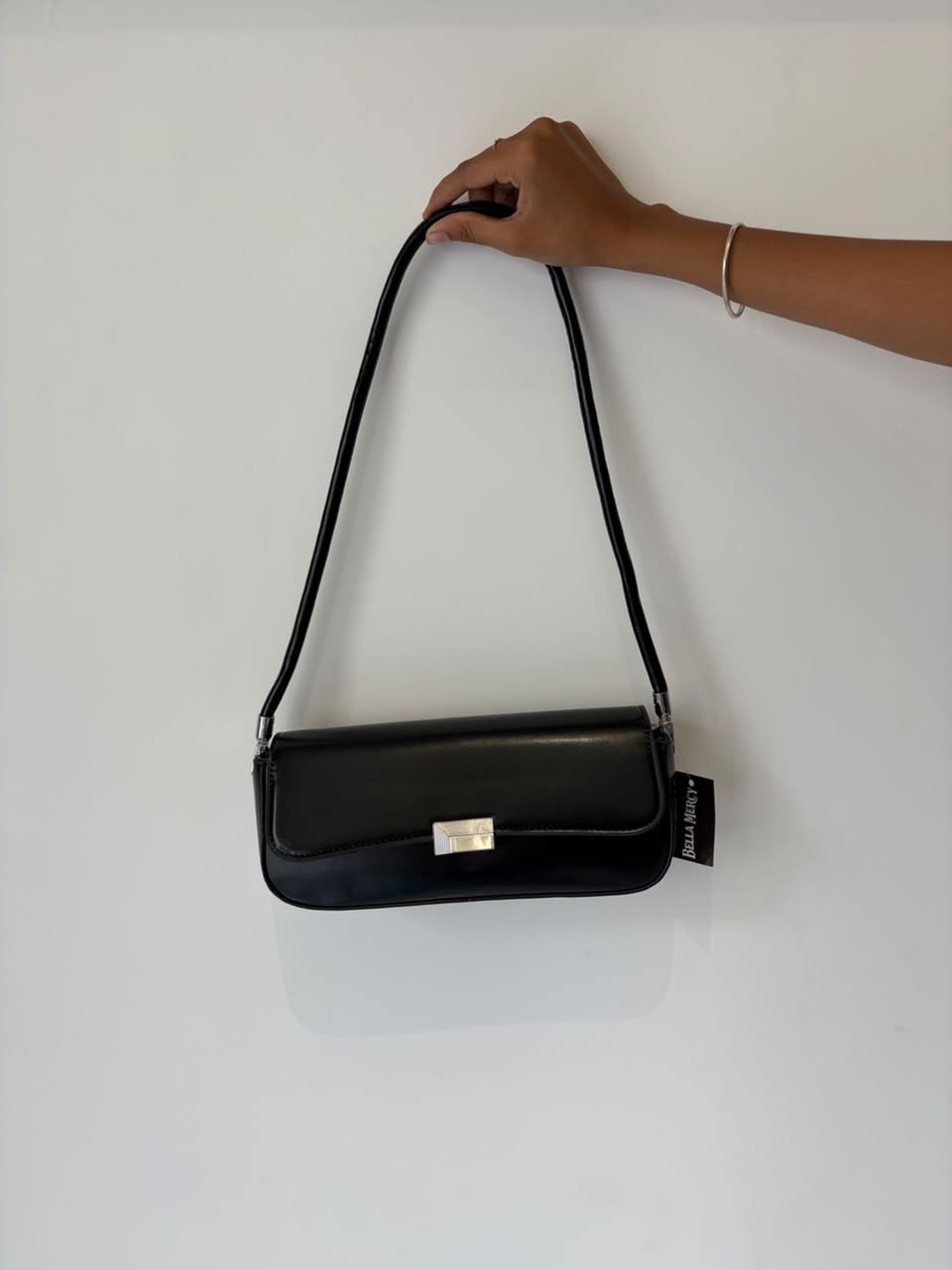 Arrow Solid Shoulder Bag