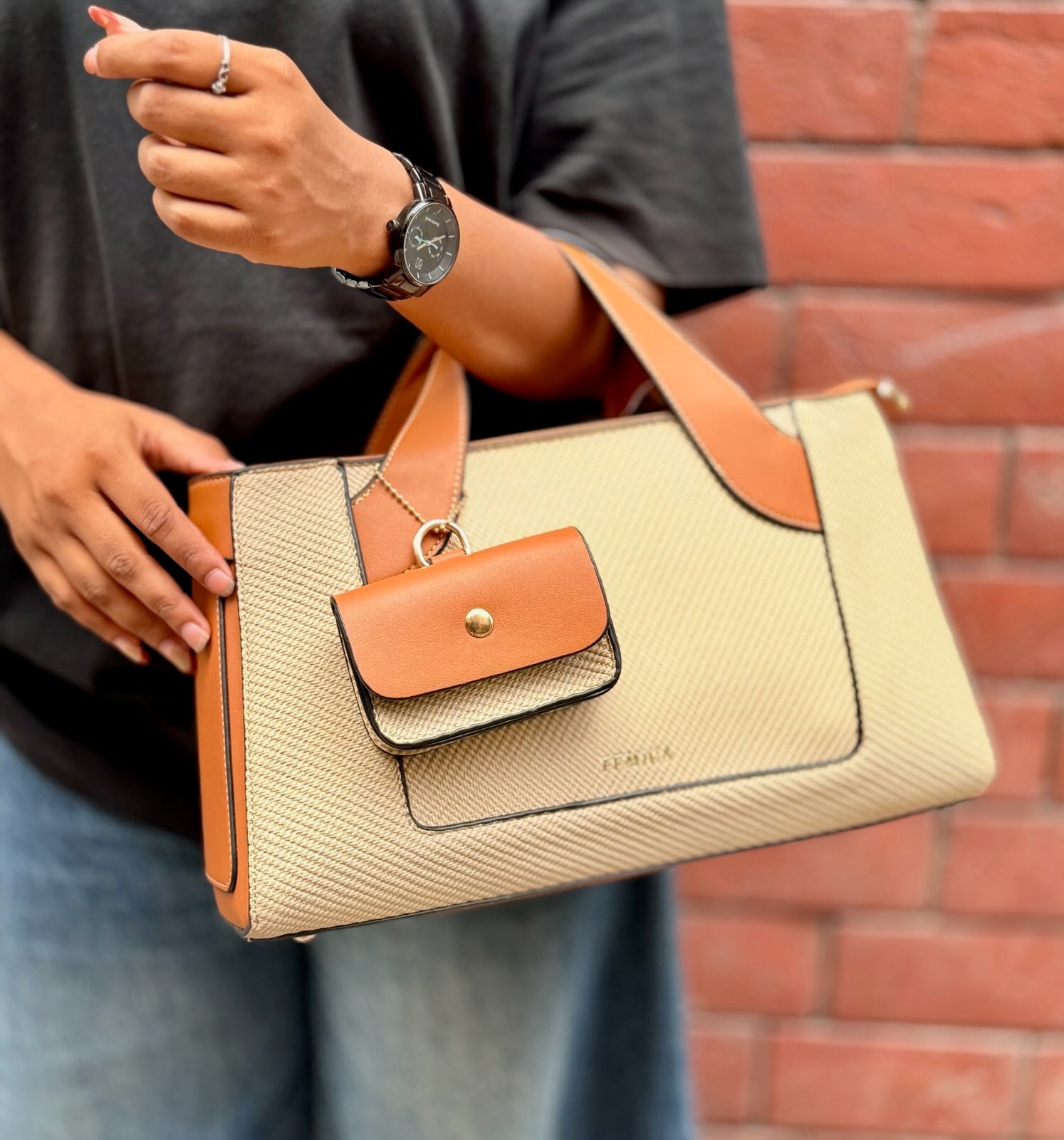 Classic Textured Tote Bag with Mini Pouch