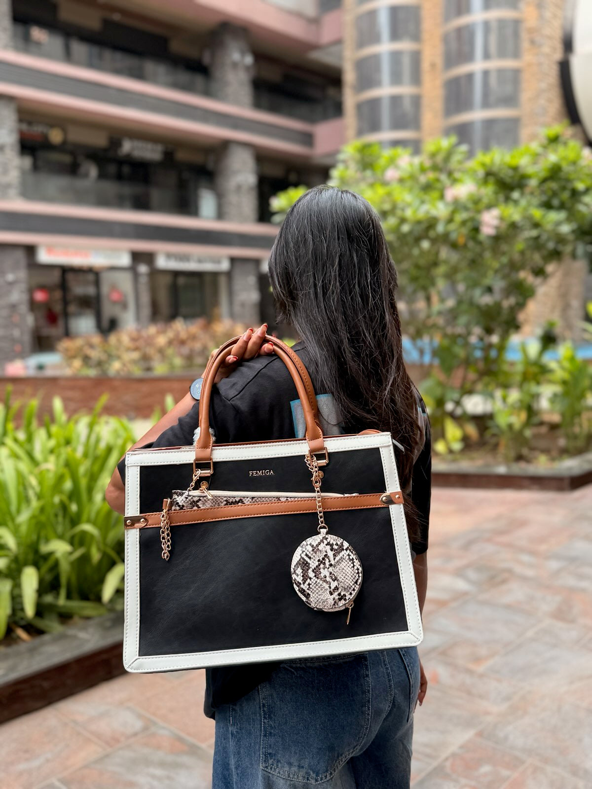 Sneaky Pouch Tote Bag