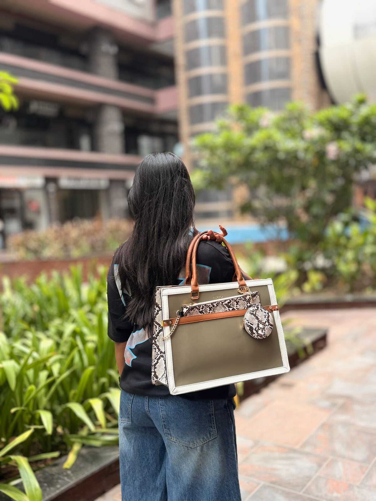Sneaky Pouch Tote Bag