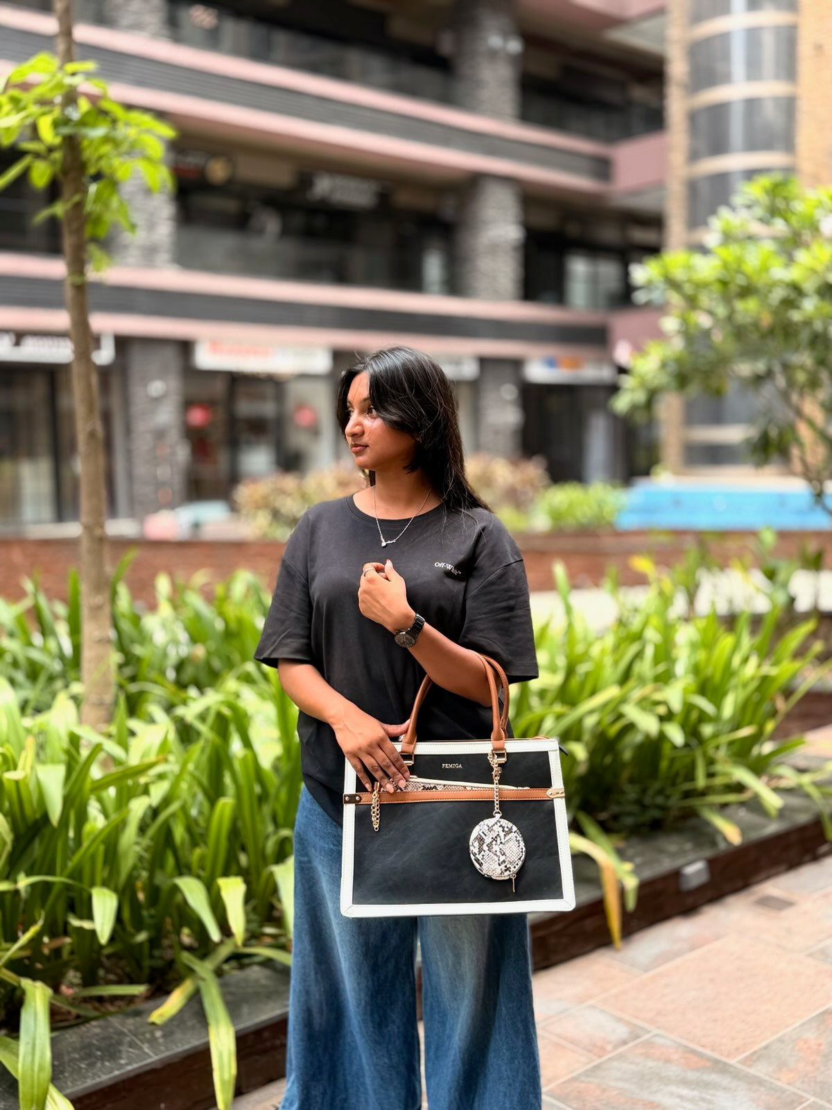 Sneaky Pouch Tote Bag