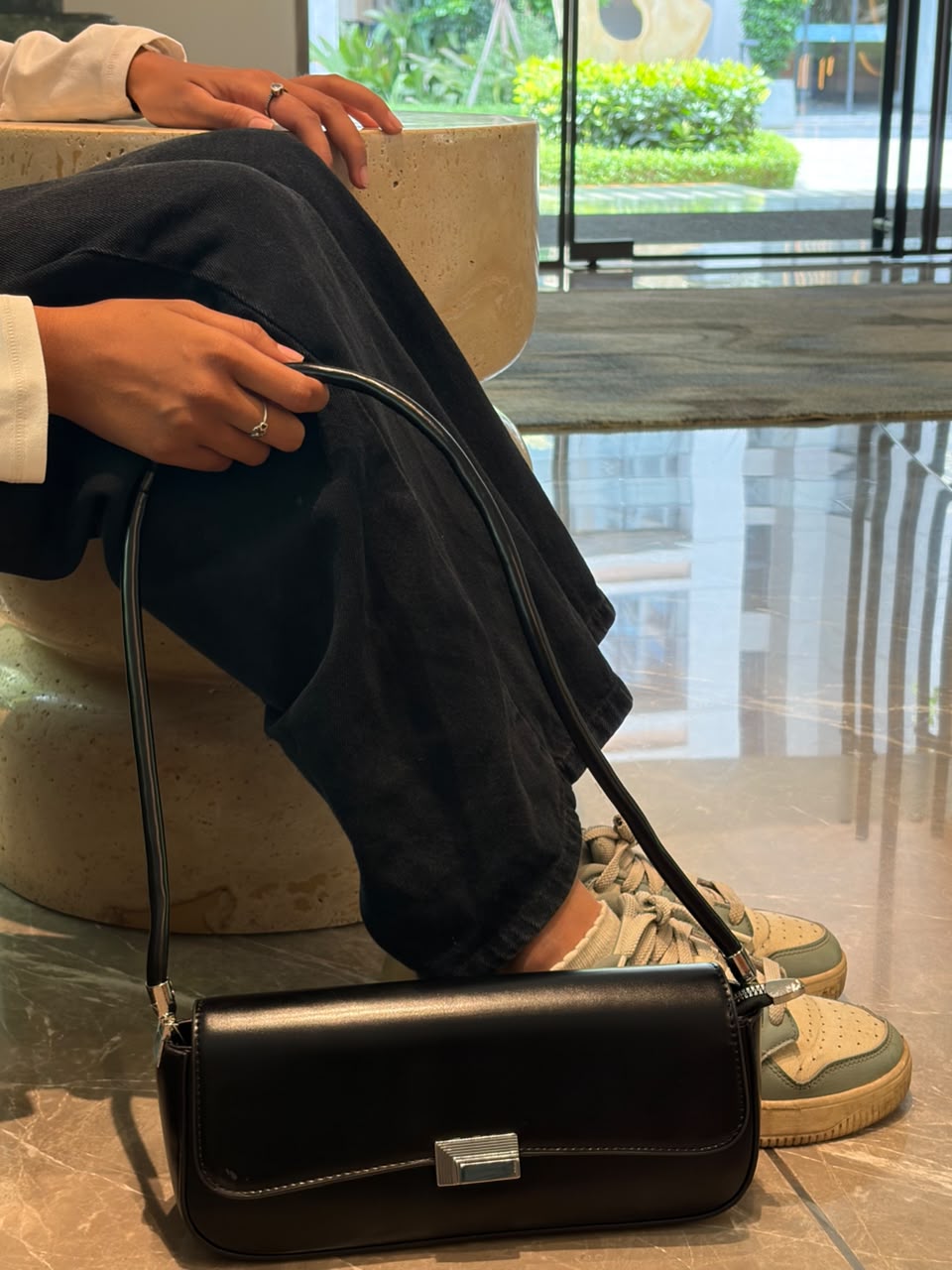 Arrow Solid Shoulder Bag