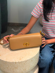 Florida bub Shoulder Bag with Gold-Tone Clasp